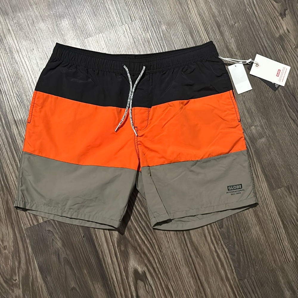 NWT Globe swim trunks
